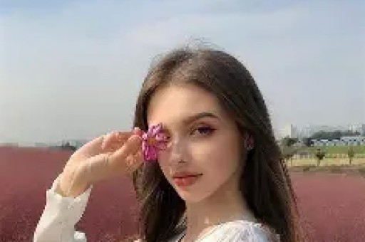 万万没想到因为忘记拉窗帘就让这些明星口碑受到影响！